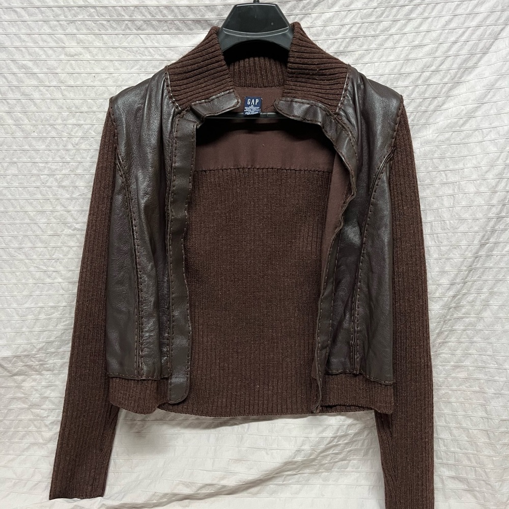 Gap brand, Size Medium, Color Brown